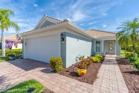 Exterior - 8693 Querce Ct, Naples, FL 34114 photo 4 of 15