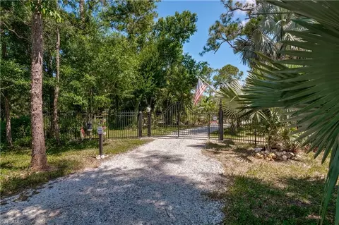 8551 Nalle Grade Rd, North Fort Myers, FL 33917