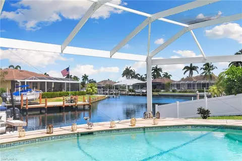76 Gulfport Ct, Marco Island, FL 34145