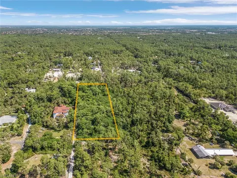 4871 Mahogany Ridge Dr, Naples, FL 34119