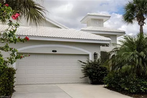 4571 Cardinal Cove Ln, Naples, FL 34114