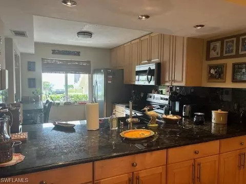 3657 Arctic Cir #101, Naples, FL 34112