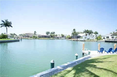 1261 Aruba Ct, Marco Island, FL 34145