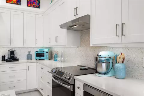 Kitchen - 7832 Valencia Ct, Naples, FL 34113 photo 7 of 7