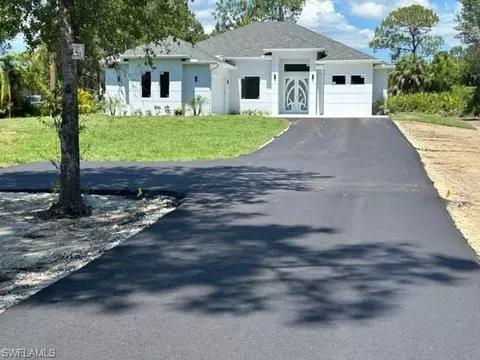 1393 15th St SW, Naples, FL 34117