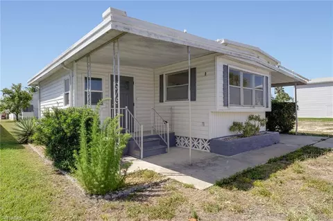 11291 Bayside Blvd, Fort Myers Beach, FL 33931