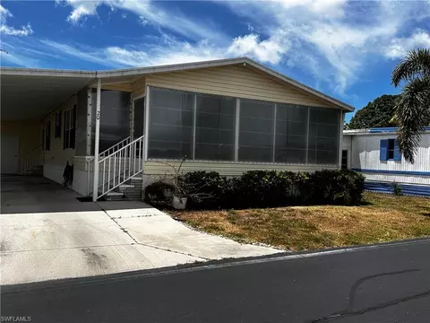 20 Arapaho Trl #311, Naples, FL 34113