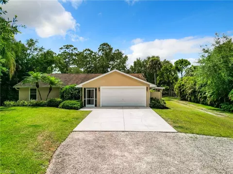 741 11th St NW, Naples, FL 34120