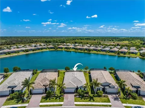 14517 Stern Way, Naples, FL 34114