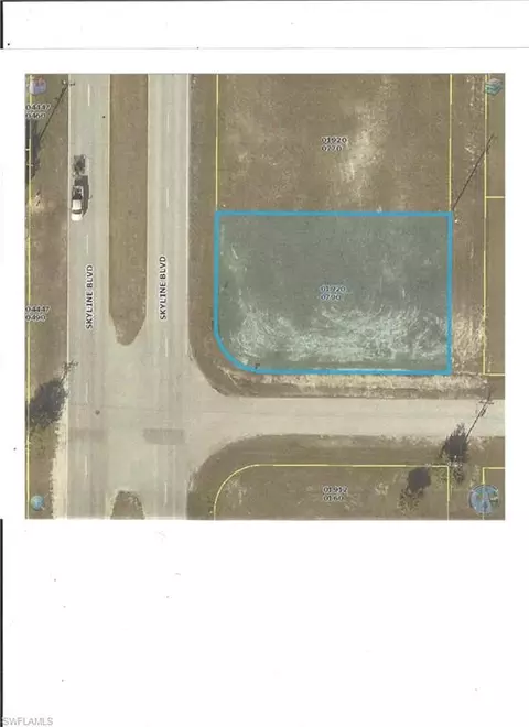 1423 Skyline Blvd, Cape Coral, FL 33991
