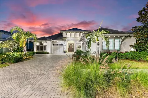 6361 Lyford Isle Dr, Naples, FL 34113