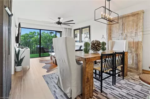 600 Neapolitan Way #452, Naples, FL 34103
