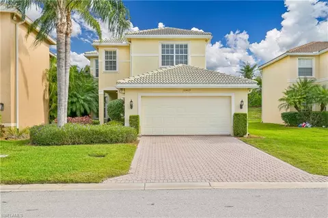 10469 Carolina Willow Dr, Fort Myers, FL 33913
