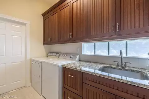 7747 Hernando Ct, Naples, FL 34114 photo 8