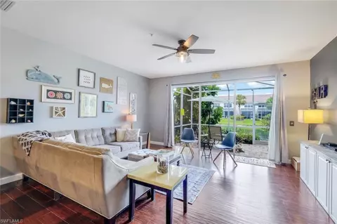 Living - 855 Hampton Cir #153, Naples, FL 34105 photo 3 of 4