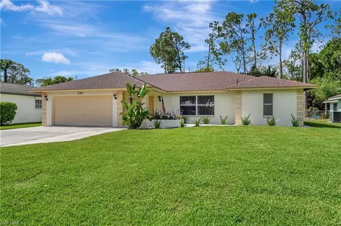 228 Johnnycake Dr, Naples, FL 34110 photo 6