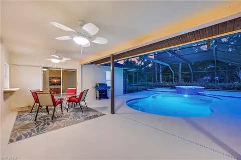 228 Johnnycake Dr, Naples, FL 34110 photo 4