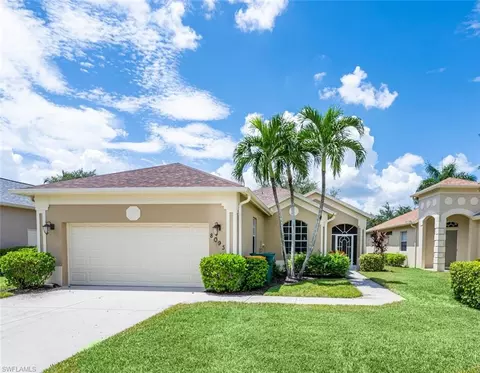 8093 Tauren Ct, Naples, FL 34119