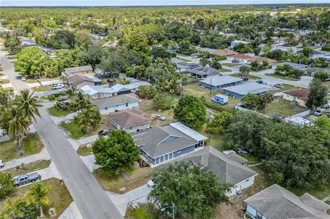5322 Sholtz St, Naples, FL 34113 photo 28