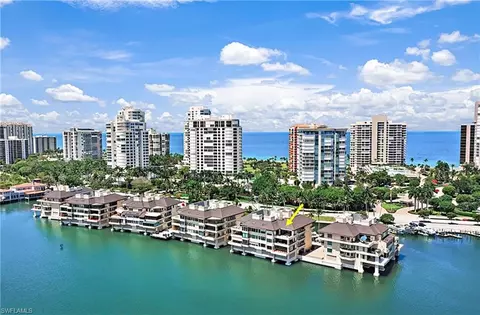 4400 Gulf Shore Blvd N #5-505, Naples, FL 34103