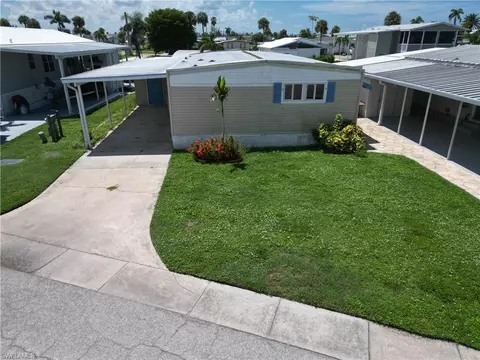 11341 Bougainvillea Ln, Fort Myers Beach, FL 33931