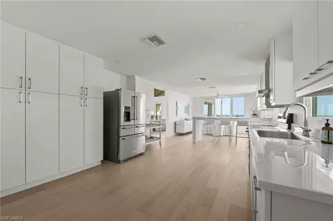 Kitchen - 71 18th Ave S, Naples, FL 34102 photo 3 of 3