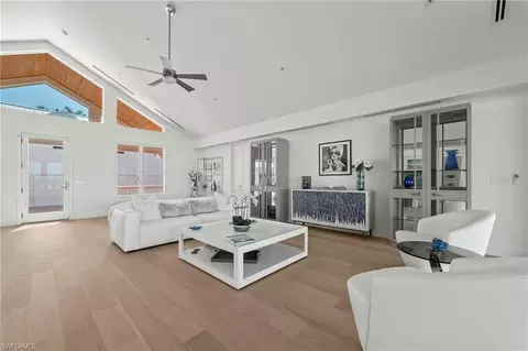 Living - 71 18th Ave S, Naples, FL 34102 photo 4 of 8