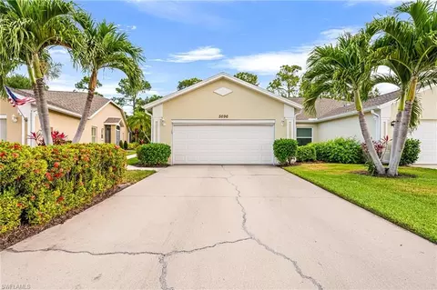 5696 Greenwood Cir, Naples, FL 34112