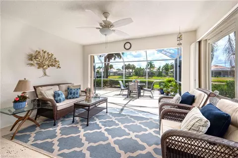 4154 Los Altos Ct S, Naples, FL 34109