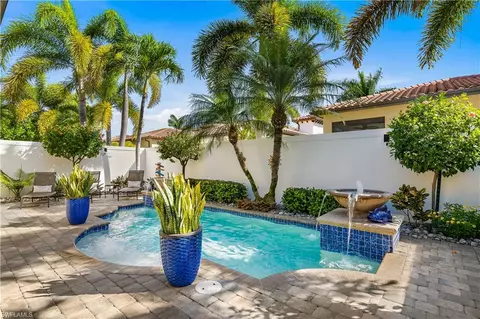 7888 Cordoba Pl, Naples, FL 34113