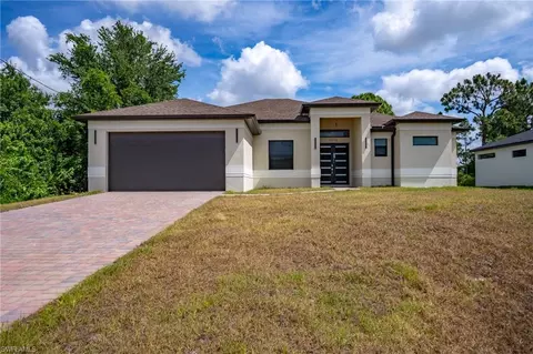 3316 4th St SW, Lehigh Acres, FL 33976