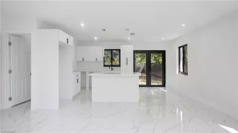 5477 Martin St, Naples, FL 34113 photo 8