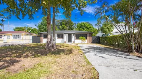 5477 Martin St, Naples, FL 34113 photo 3