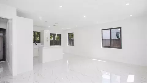 5477 Martin St, Naples, FL 34113 photo 9