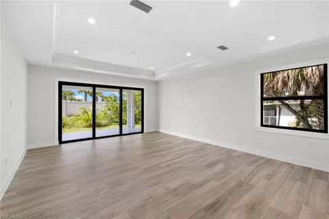 3049 Pine Tree Dr, Naples, FL 34112 photo 23