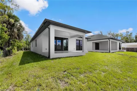 3049 Pine Tree Dr, Naples, FL 34112 photo 29