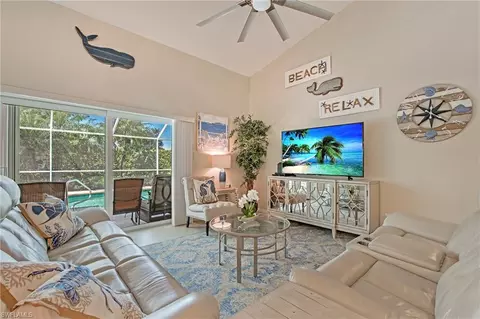 7157 Falcons Glen Blvd, Naples, FL 34113