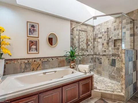 645 Bridgeway Ln, Naples, FL 34108 photo 10