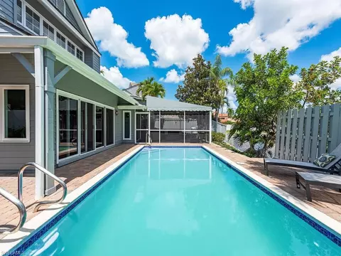 645 Bridgeway Ln, Naples, FL 34108 photo 14