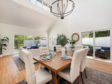 645 Bridgeway Ln, Naples, FL 34108 photo 4