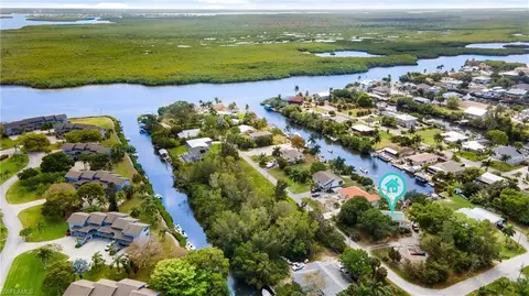 5361 Marina Dr, Bokeelia, FL 33922