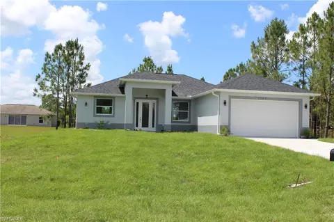 3509 26th St SW, Lehigh Acres, FL 33976