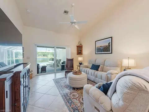 6521 Castlelawn Pl, Naples, FL 34113 photo 4