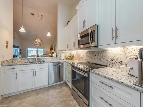6521 Castlelawn Pl, Naples, FL 34113 photo 6