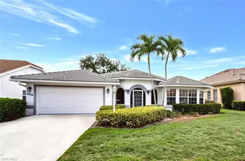 1958 E Crown Pointe Blvd, Naples, FL 34112