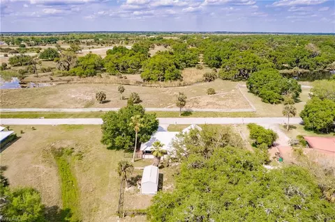 View/Area - 4550 Springview Cir, Labelle, FL 33935 photo 2 of 10