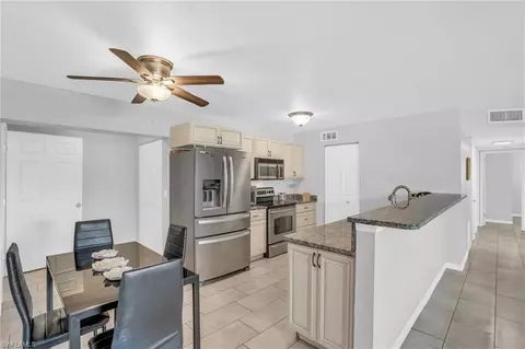 Kitchen - 883 Coconut Cir E, Naples, FL 34104 photo 1 of 4