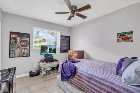 Bedroom - 883 Coconut Cir E, Naples, FL 34104 photo 7 of 8