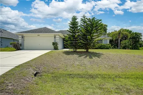 3621 E Gator Cir, Cape Coral, FL 33909