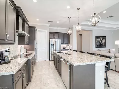 9267 Glenforest Dr, Naples, FL 34120 photo 10